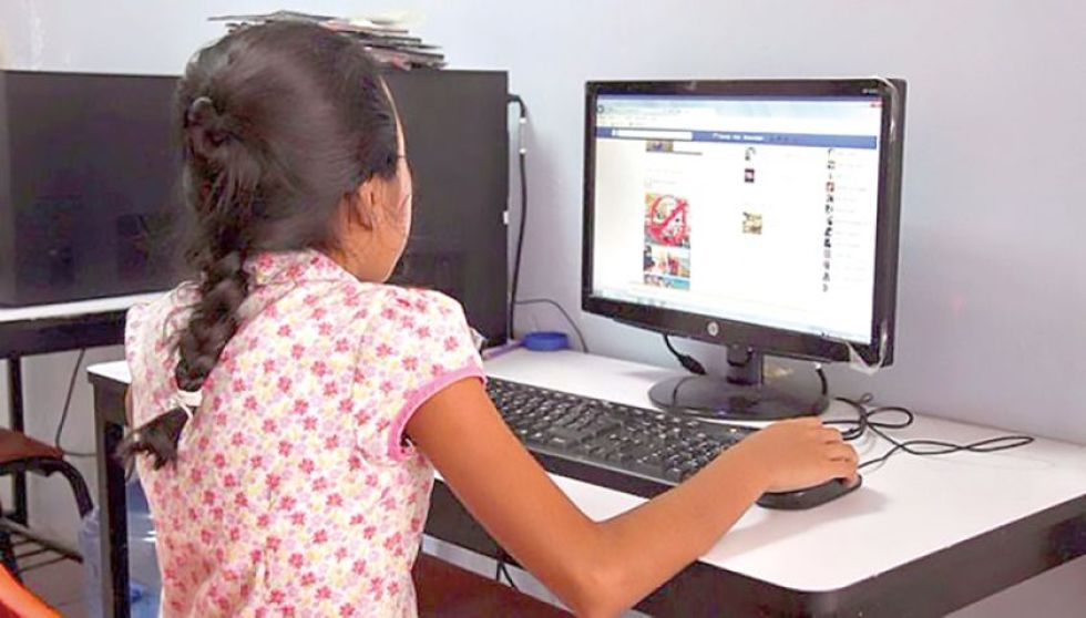Policía busca a violador de adolescente en Sucre, ella viajó con su Juancito Pinto