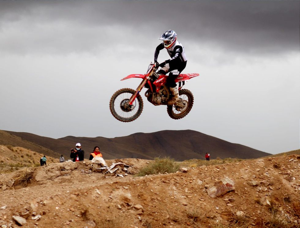 Nosiglia y Choque se proclaman campeones nacionales de motociclismo
