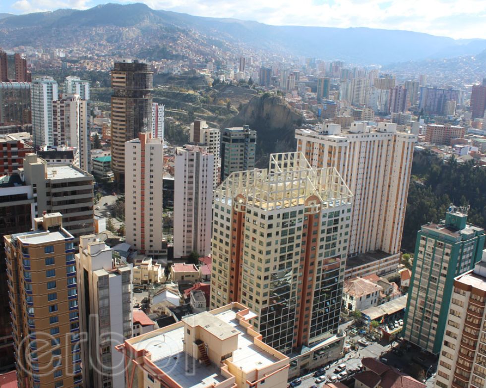 Alianza política de Iván Arias exige a los concejales abrogar la ordenanza de construcciones irrestrictas en La Paz