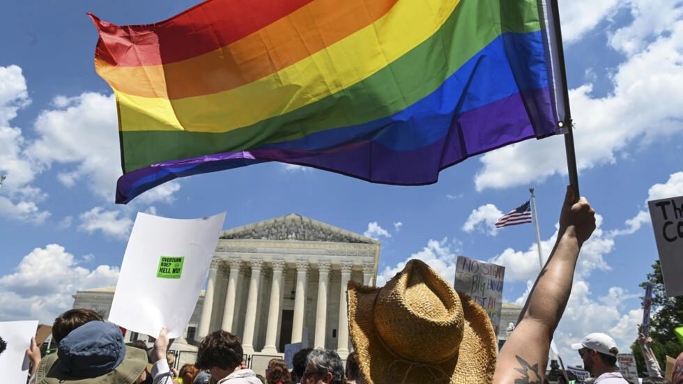 Biden celebra la aprobación de una ley que protege el matrimonio homosexual