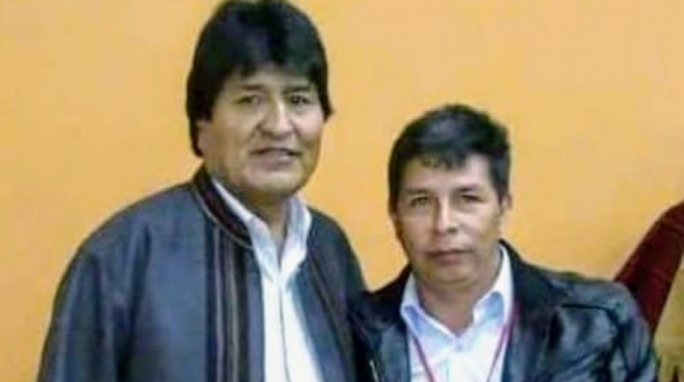 Evo Morales dice que solución de la crisis en Perú también pasa por liberar a Pedro Castillo