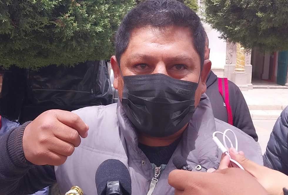 Amenazan con el bloqueo en el camino Potosí-Sucre