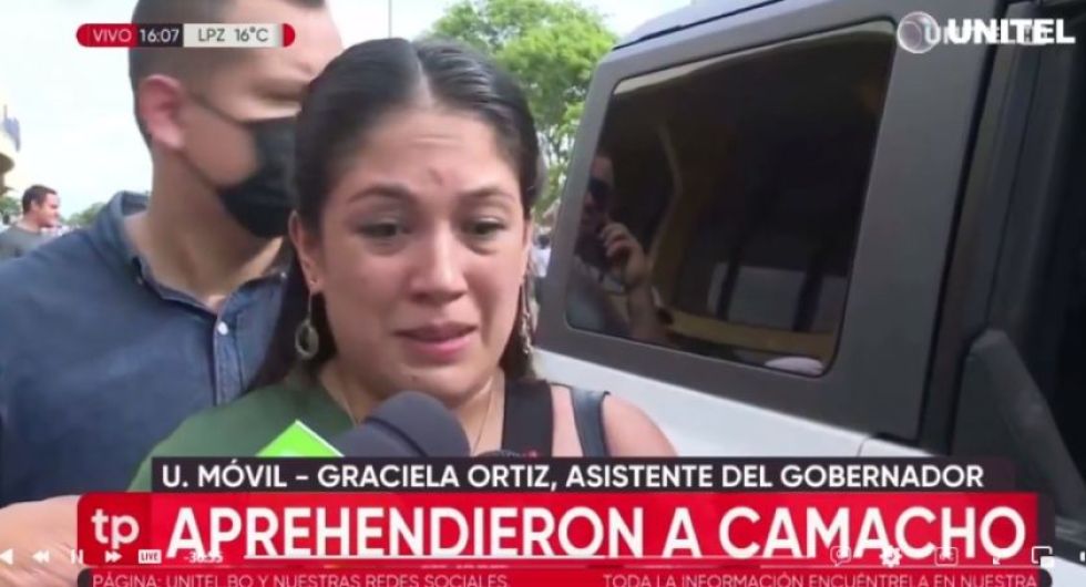 “Lo tiraron al piso, lo enmanillaron y se lo llevaron”, relata la asistente del gobernador Camacho