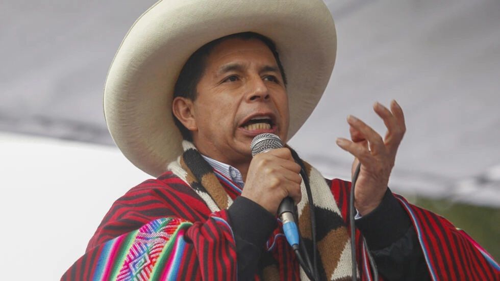 Justicia de Perú ratifica prisión de 18 meses para destituido Castillo