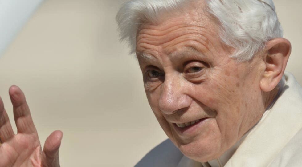Muere Benedicto XVI, el papa que renunció arrastrado por los tumultos de la Iglesia