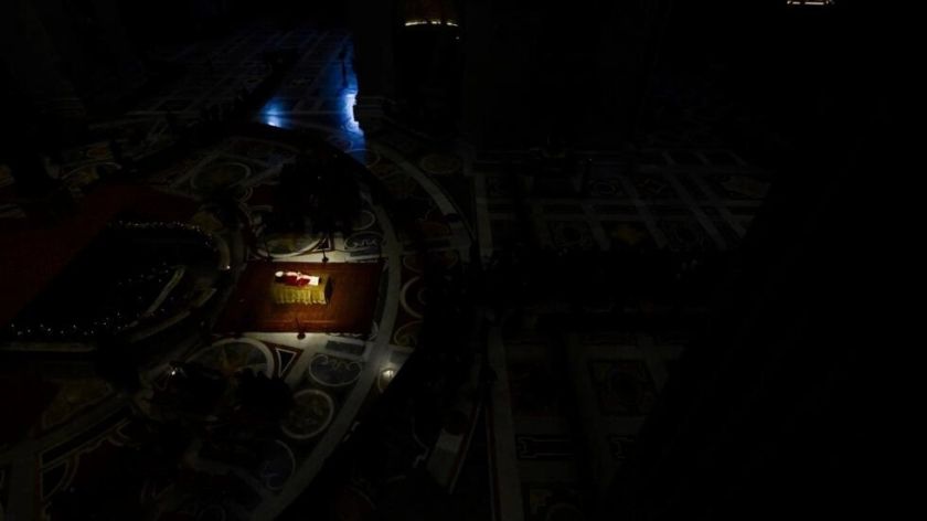 Largas filas en el segundo día de la capilla ardiente de Benedicto XVI