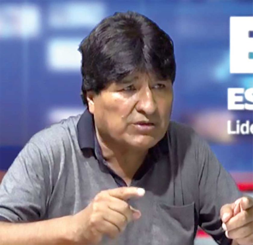 Evo critica a Arce por no invitar a dirigentes del MAS