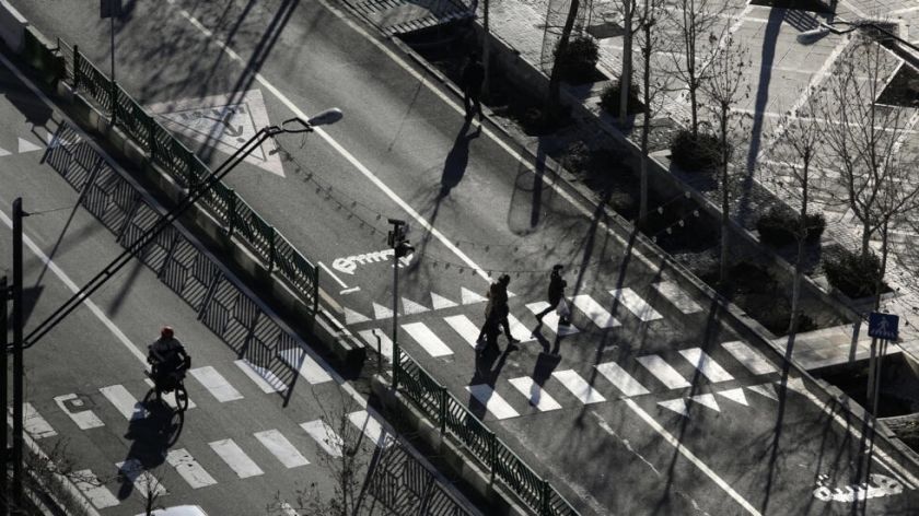 Severas medidas contra los infractores de la obligación de llevar velo en Irán
