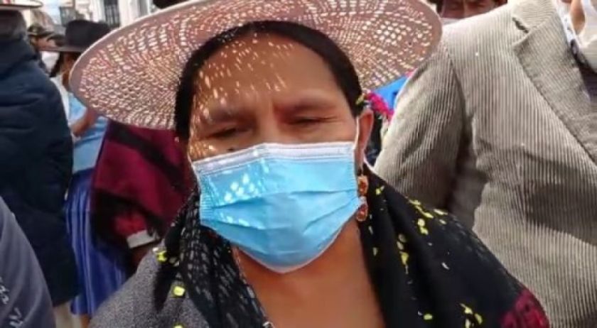 Ministra de Culturas afirma que no es su "tuición" sacar a los mineros del Cerro Rico de Potosí