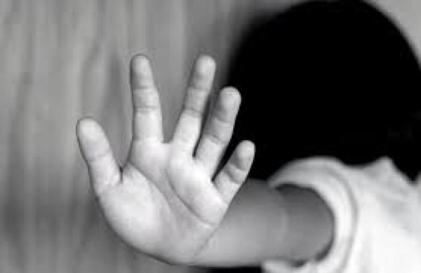 Investigan denuncias de violación, los detenidos eran el padre y el padrastro de dos adolescentes