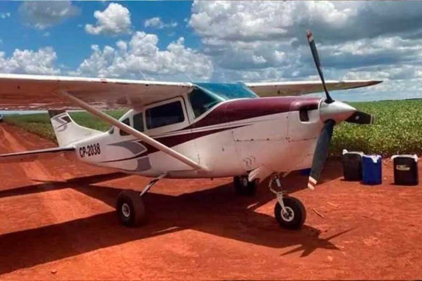 Un boliviano fue aprehendido en una avioneta con droga en Paraguay
