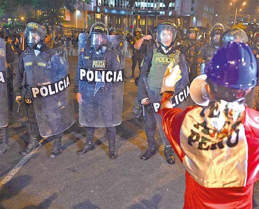 Perú: Congreso mantiene suspenso sobre elecciones