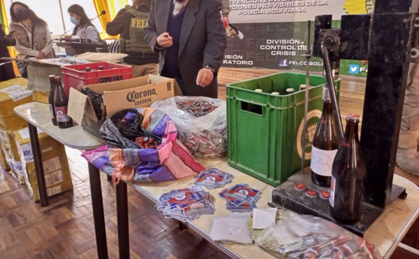 Descubren esquema de importación de tapacoronas y reenvasado de cervezas