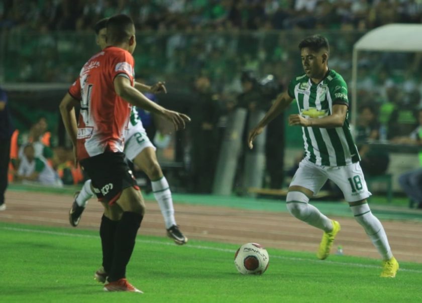 Partidos en Santa Cruz y Sucre dan la continuación a la Copa de la División Profesional