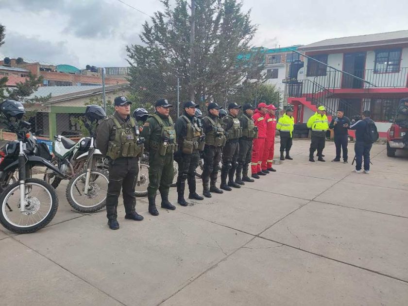 Policía inicia caravana de prevención en Potosí