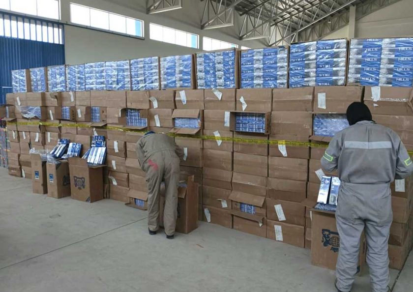 Aduana decomisa cigarrillos y espumas en operativo sorpresa