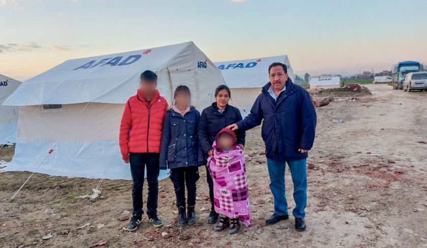 Familia de bolivianos afectados por el terremoto en Turquía llega este sábado a Santa Cruz