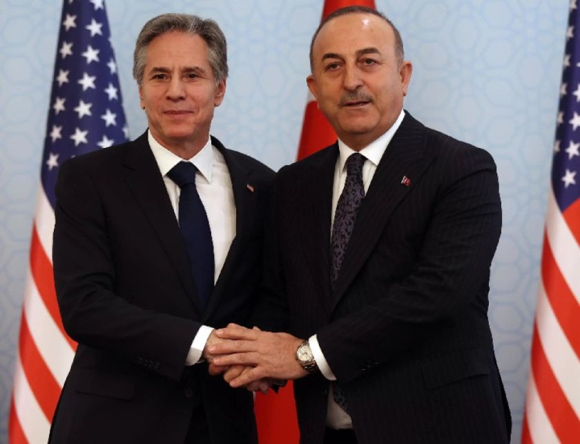 Estados Unidos reitera a Erdogan su apoyo a Turquía