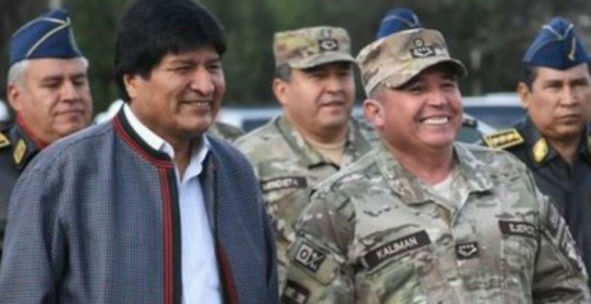 Evo dice que arma un plan con militares para 2025; piden que sea investigado por "seducción de tropa"