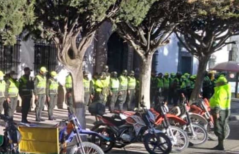 Policía desplaza personal a comunidades para cierre de carnaval