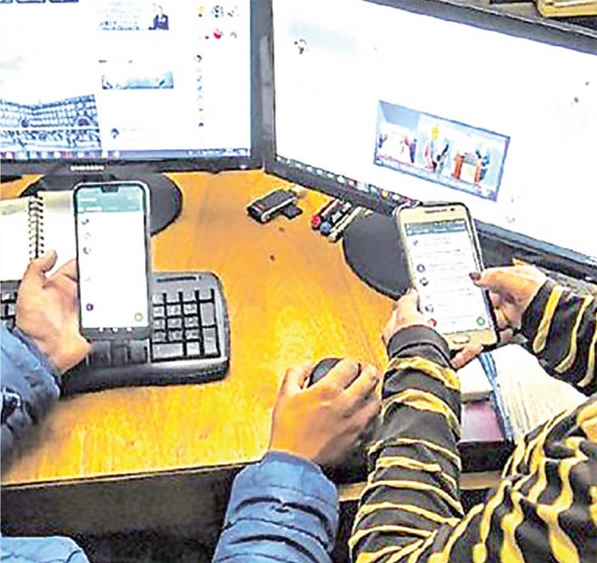 Cuentas falsas desatan una guerra a 3 bandas