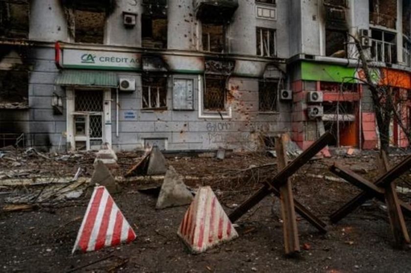 Ucrania admite una situación muy tensa cerca de Bajmut, asediada por Rusia