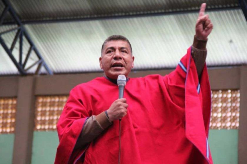 Vinculan a excanciller con la empresa que pugnaba por la extracción de litio
