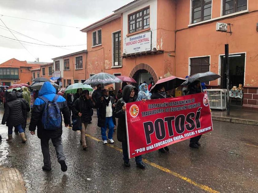 Magisterio urbano en Potosí se prepara para reforzar movilizaciones