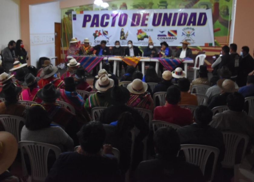 “Mienten al Presidente y le dicen que todo está bien”: Dirigentes campesinos critican al Pacto de Unidad