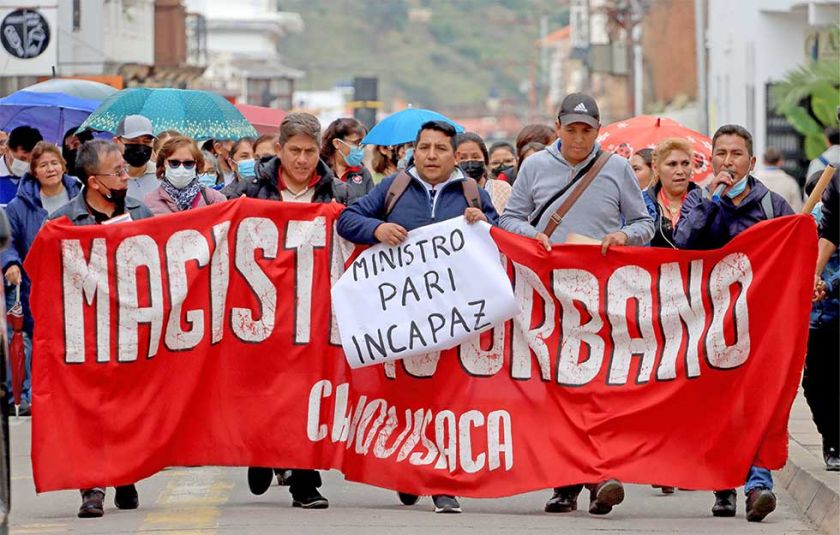 Magisterio urbano confirma marcha contra la currícula