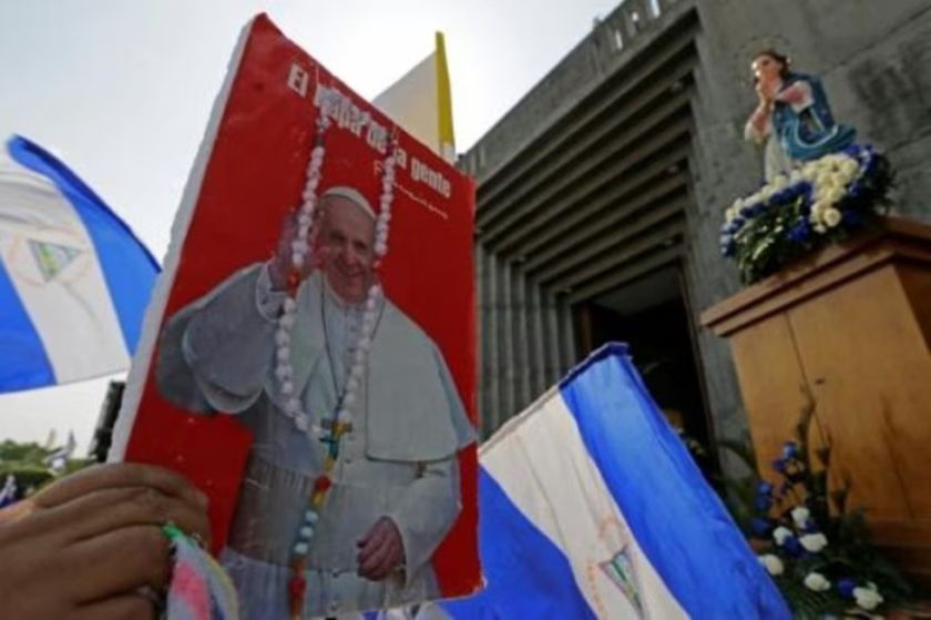Nicaragua dice evaluar "una suspensión" de relaciones con el Vaticano