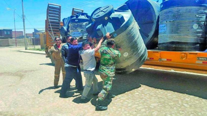 Aapos gestiona la dotación de 10 mil tanques de agua