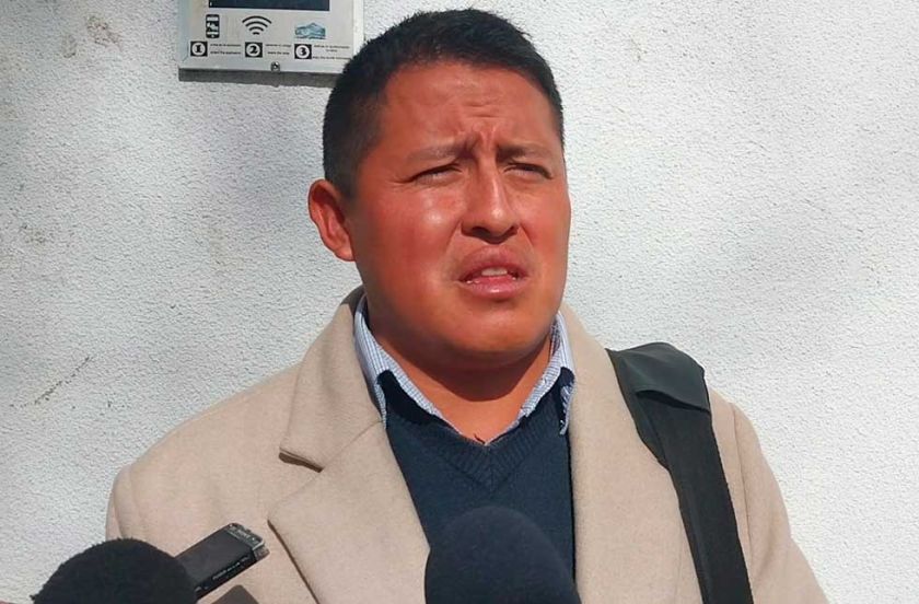 Vitichi denuncia contaminación de agua por actividad minera