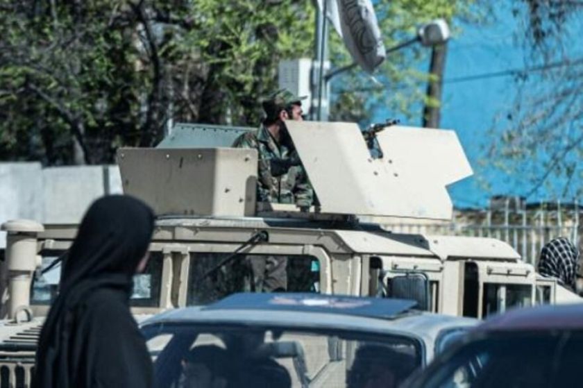 Reportan que hay al menos seis muertos en un atentado suicida en Kabul