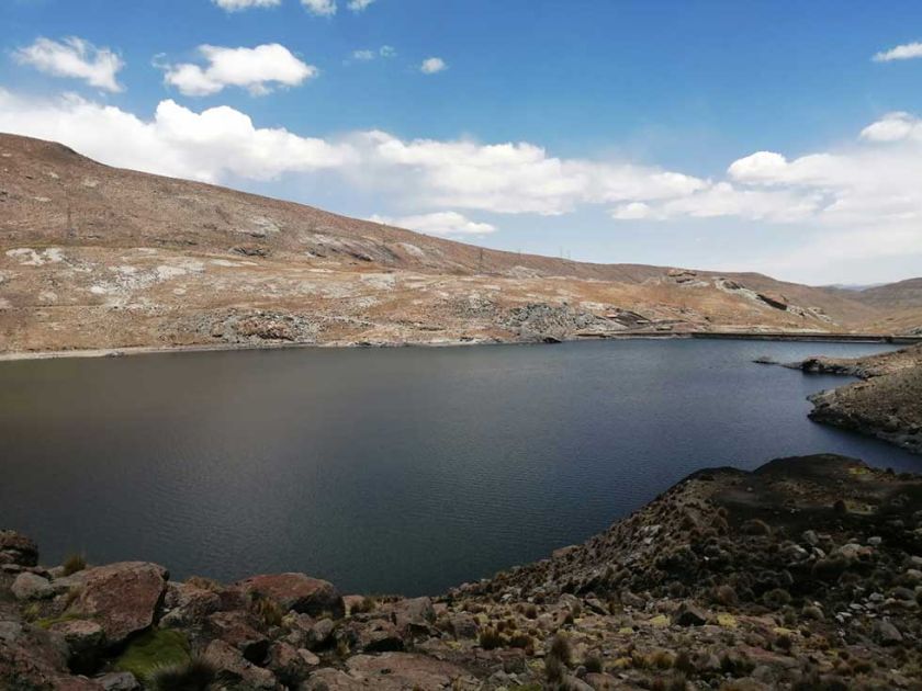 Declaran alerta roja por déficit de almacenamiento de agua