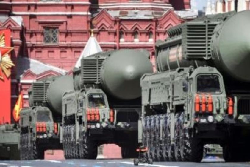 Aumenta el arsenal nuclear mundial con la guerra en Ucrania como telón de fondo