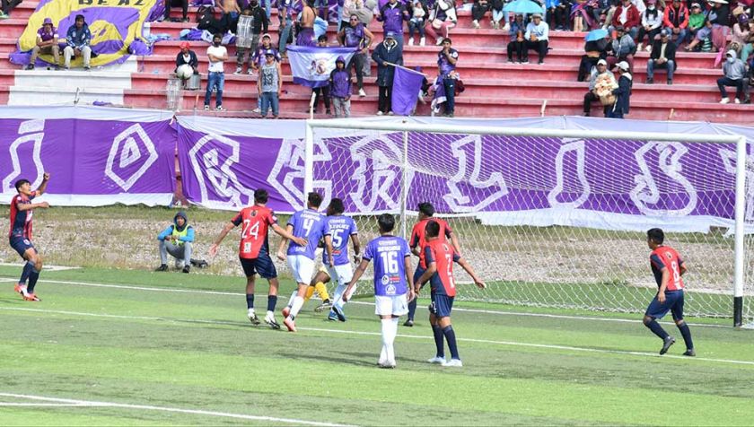 Real Potosí pierde segundo partido en el Adecuación