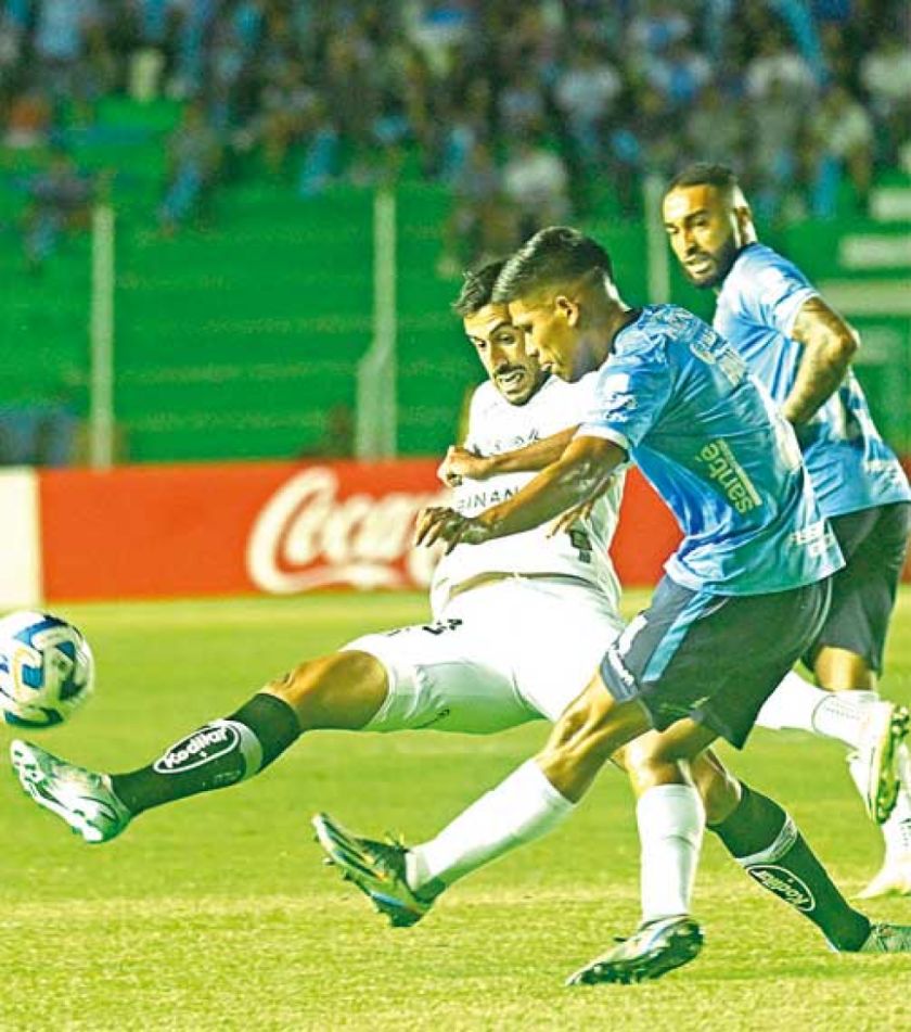 Copa: Blooming cae en la agonía  ante el Santos