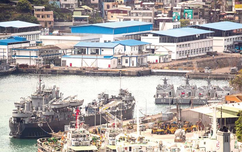 China simula bloqueo de Taiwán en táctica militar