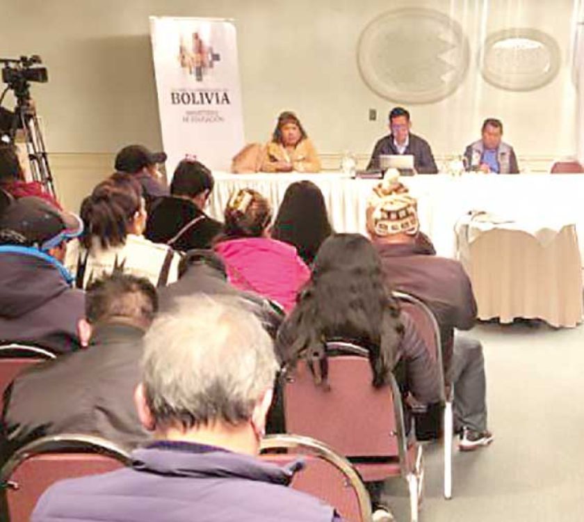 Maestros califican de “insuficiente” nueva propuesta del Gobierno