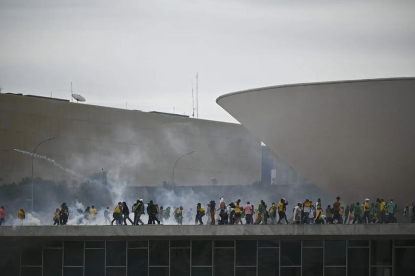 El Supremo de Brasil determina que Bolsonaro declare sobre el intento de golpe en 10 días
