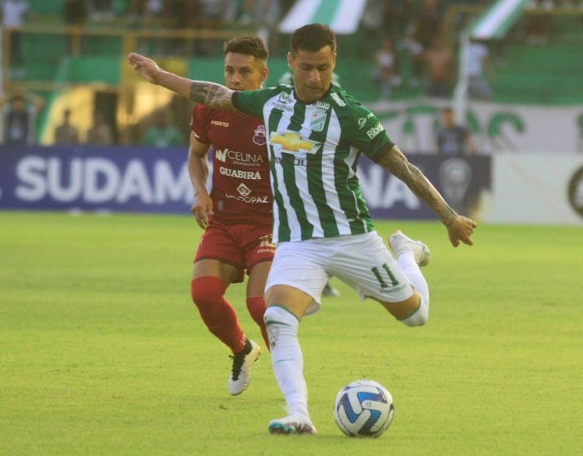Oriente Petrolero descabezado visita a RG Bragantino
