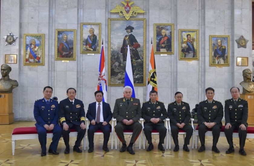 Rusia y China expresan su determinación de intensificar la cooperación militar