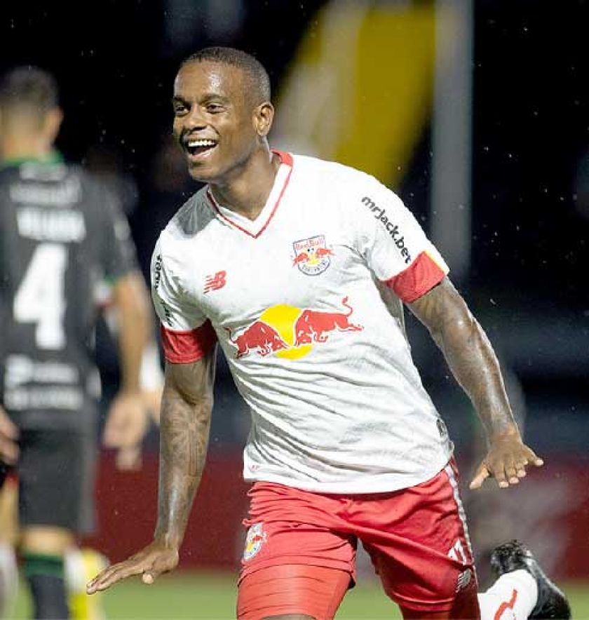 Oriente perdió  por goleada  ante Bragantino