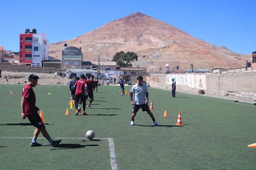Nacional Potosí se prepara para jugar los cuartos de final de la Copa Bolivia sub 20