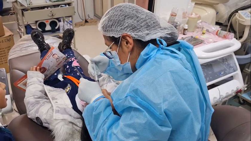 Cientos de niños reciben flúor para evitar caries