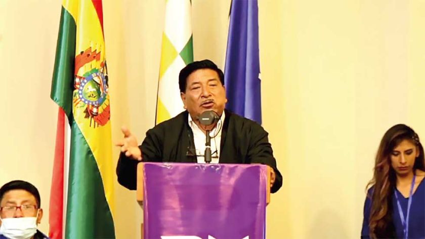 Vice del MAS afirma que traidores se arrepentirán