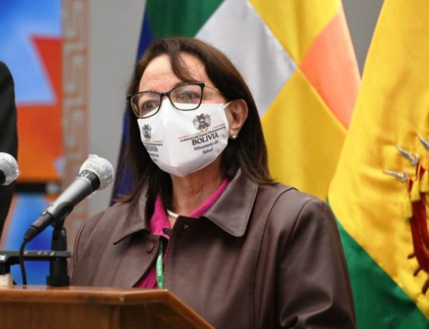 Exministra Roca dice no perder la esperanza de que ‘prevalezca la humanidad por encima del odio’