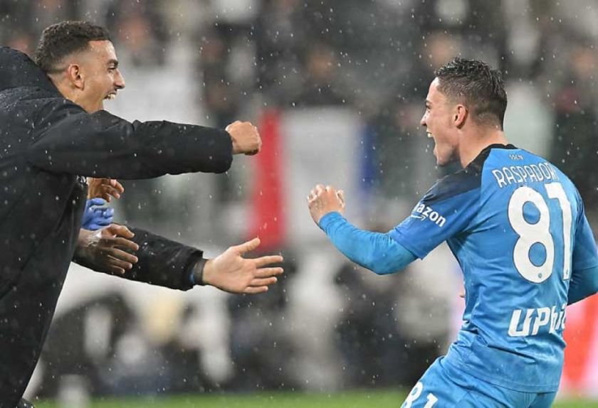 Nápoles acelera el trámite para coronarse campeón