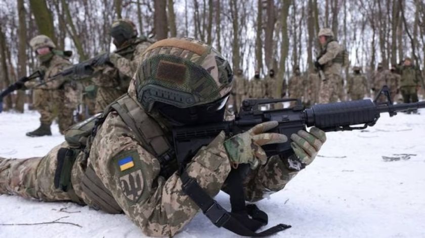Ucrania se prepara para atacar y Rusia se pone a la defensiva